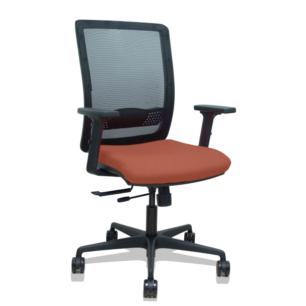 Silla Haches traslack malla negra asiento bali marrón brazos 2D ruedas 65mm